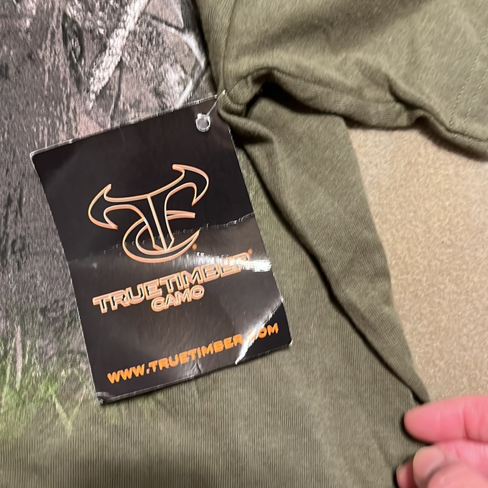 Truetimber  Camo Ford Men’s Shirt Size M, New - Picture 4 of 8